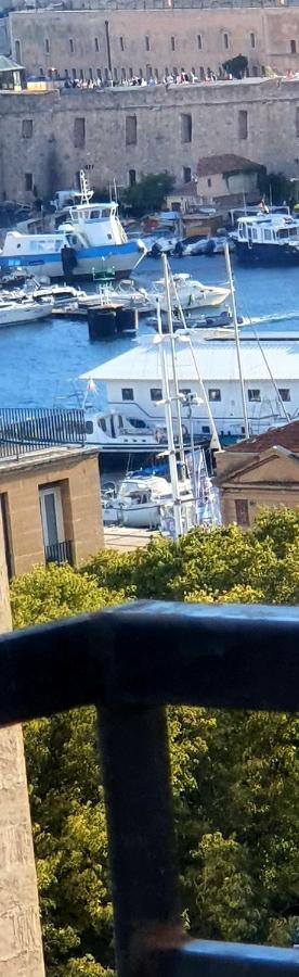 Marseille Cote Mer Au Vieux-Port "Le K"Appartement Haut De Gamme Avec Wc Japonais, Garage Privatif En Option Esterno foto